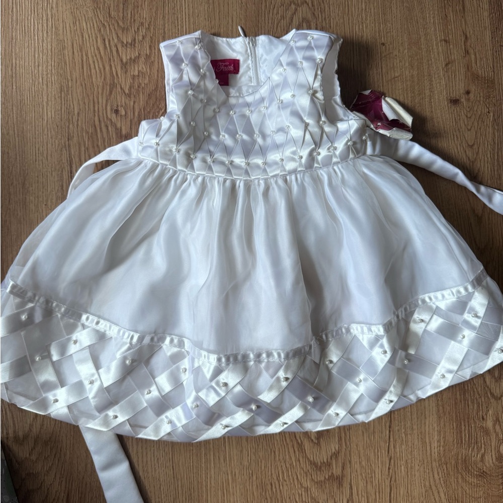 Elegant White Sleeveless Dress for Girls baptism or christening or holiday